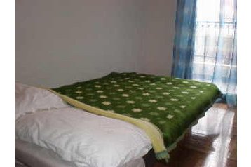 Melnkalne Privát Tivat, Eksterjers